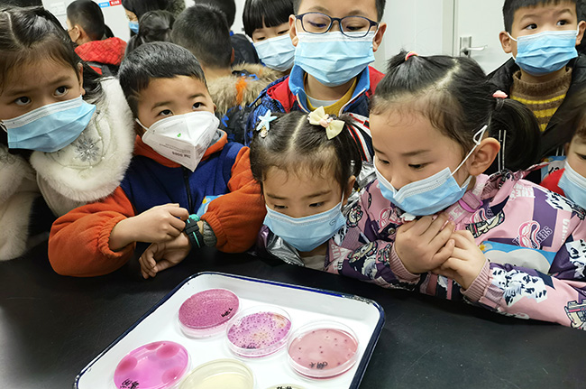 质量环保零距离！“探秘团”走进湖南开云科普教育基地